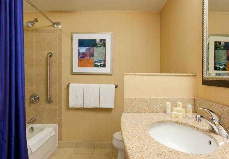 Hotel Courtyard Hartford Farmington Zimmer foto